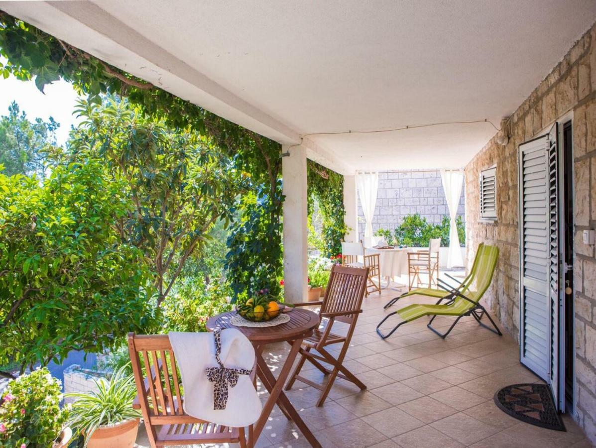 Apartments Villa Diha Korčula Buitenkant foto